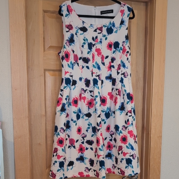 Andrew Marc White Floral Mini Dress - Picture 1 of 7